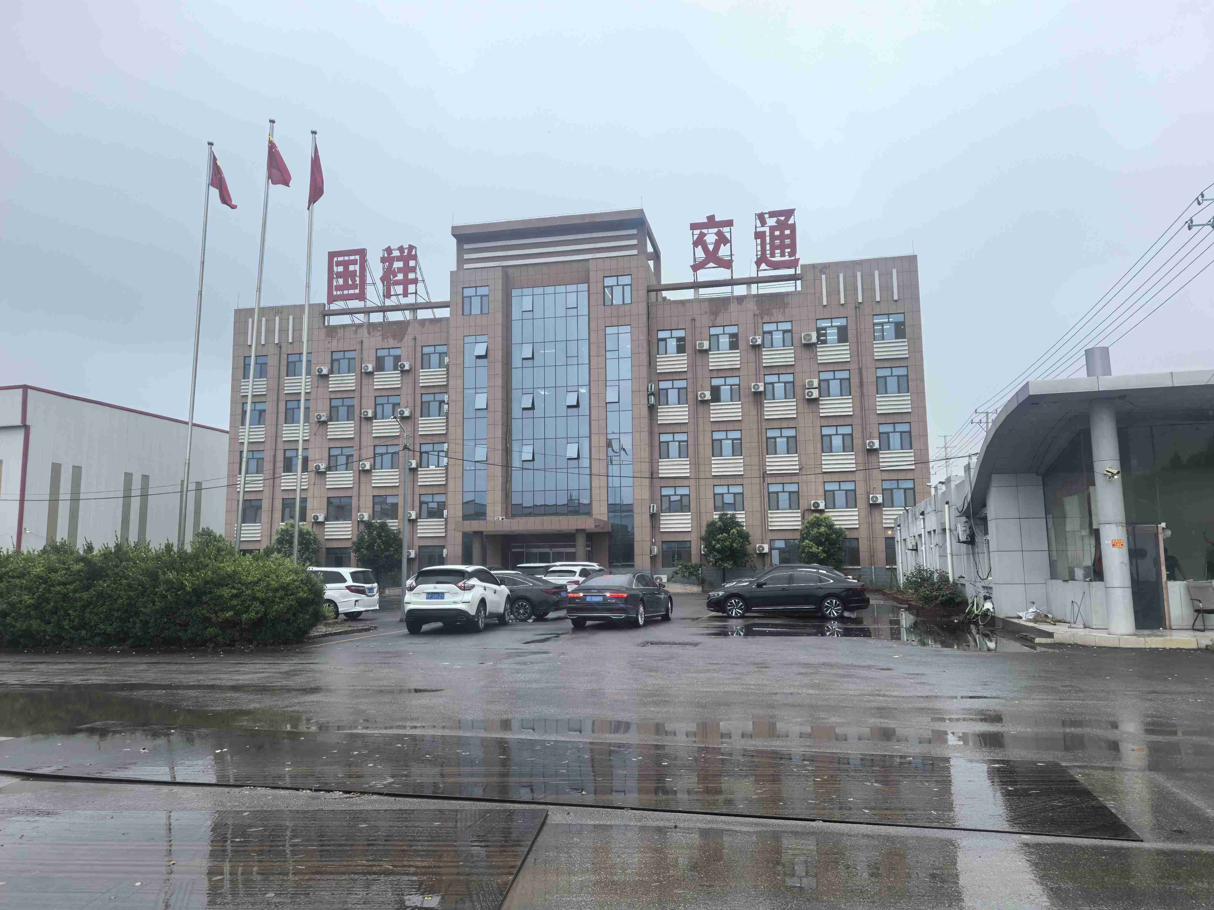 三沙市波形护栏立柱浸塑波形护栏 - 排名